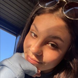 Meet your Posher, Isabella